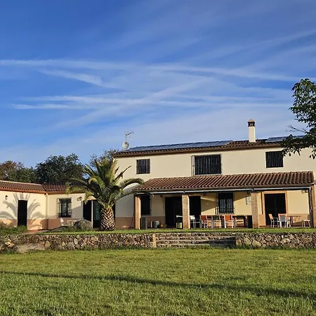 بيت للعطل El Alamo Barcarrota By Priorityvillas