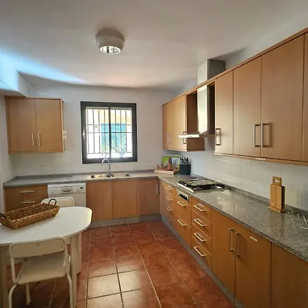 El Alamo By Priorityvillas