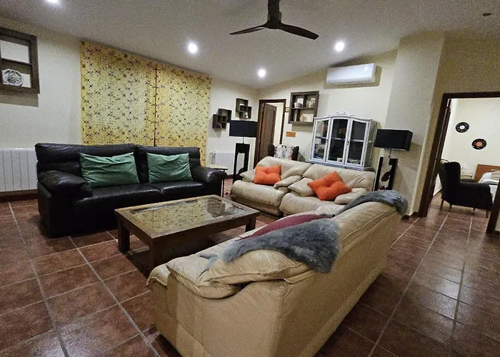 El Alamo By Priorityvillas *